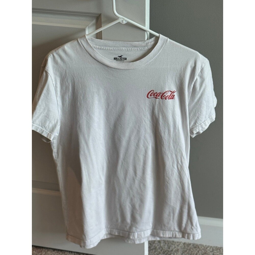 Hollister Brand, Men’s (Size Small) Clothing, Coca Cola T-Shirt, Like Brand New!